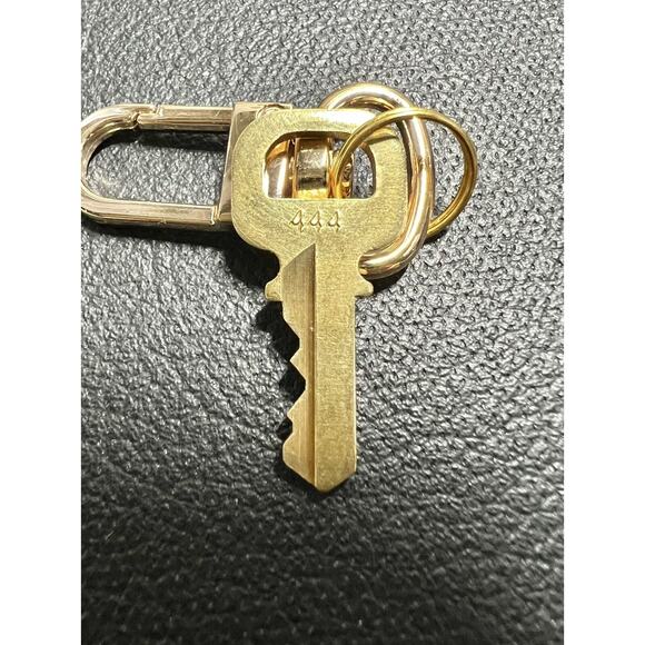 Louis Vuitton Key # 319 Brass 100% Genuine LV Series 300 “ONE KEY” - Picture 4 of 9